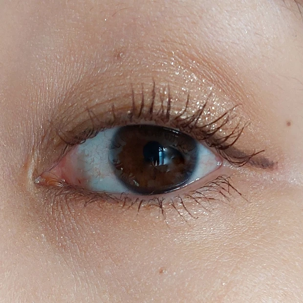 ミモザベージュ メイク