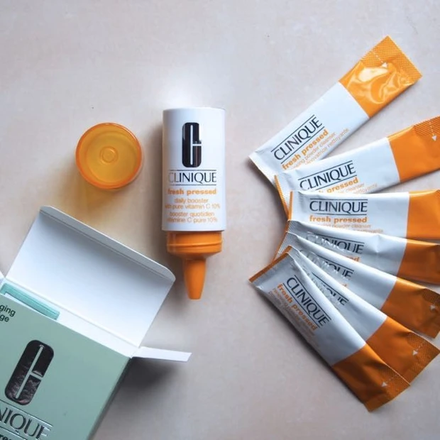 美容液も鮮度の時代。クリニークの一週間ずつ作る高濃度ビタミンCのブースター美容液と洗顔1分パックでお肌イキイキ!