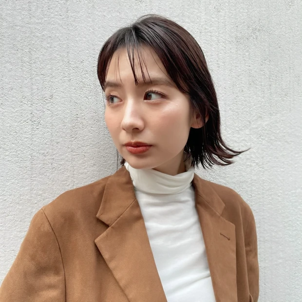 【30代・40代におすすめ】切りっぱなし×ウェット感がお洒落なボブスタイル_2_2