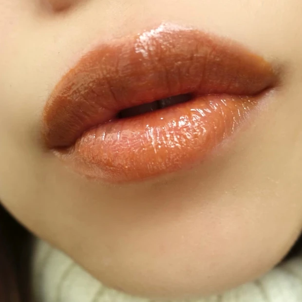 SUQQU スック 2023 春コスメ 春新作 新色 スウォッチ メイク How to 使い方 草木染 トリートメント ラッピング リップ 蜜込