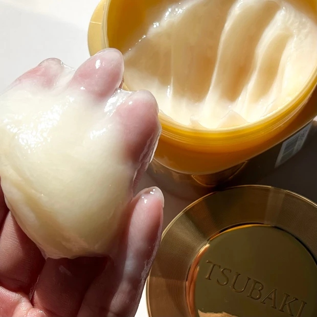 艶溢れる髪へ!!【ダメージケアの黒TSUBAKI】口コミ人気のイメージがある黒ツバキ、使用感はどうなの?20年以上カラーし続けてる私が試してみたのでレポします!_4
