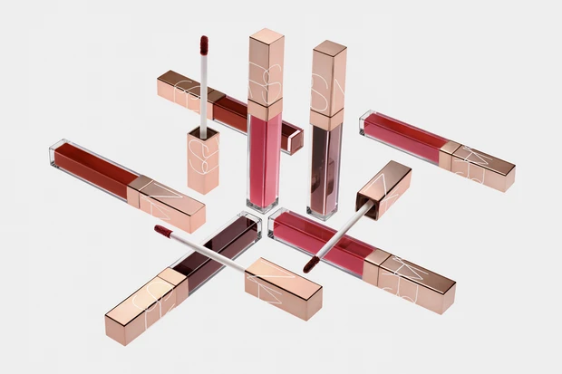 NARS「アフターグロー リップシャイン」に新5色が仲間入り! 深み“ショコラ系”カラーも【秋新色コスメ2025】