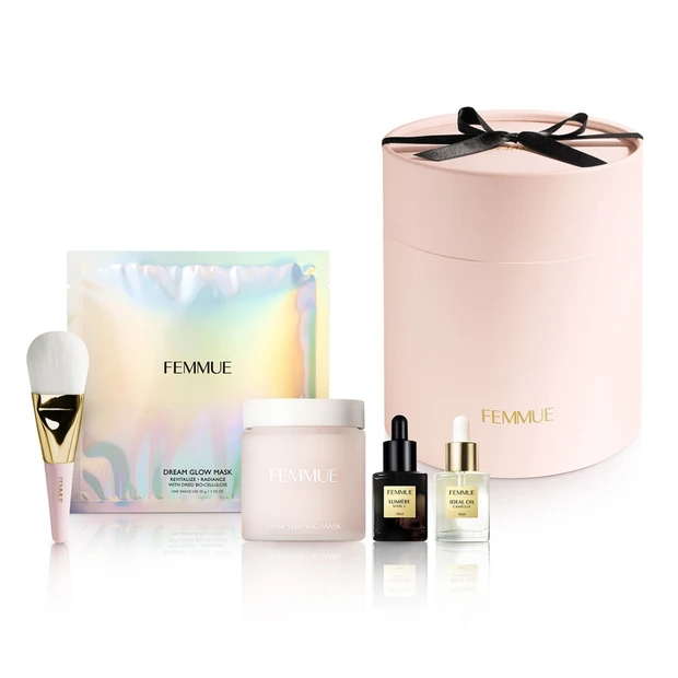 ホリデーシーズンに向けて肌にもご褒美を。 FEMMUEから人気＆限定アイ…