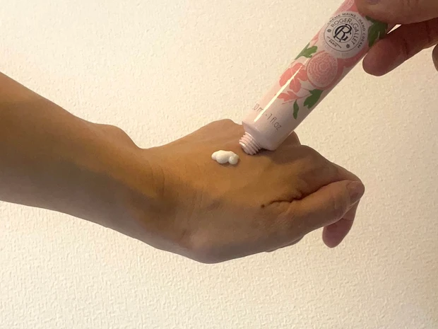 maquia maya ロジェガレ　ハンドクリーム