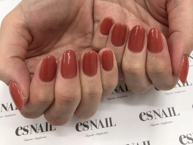 【インスタ保存数5000超！おすすめネイルデザイン6選✨】_3