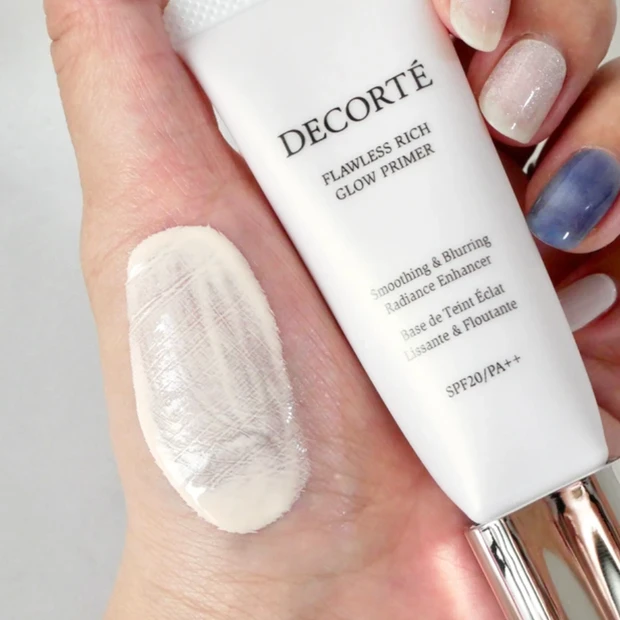 コスメデコルテ フローレススキン グロウライザーのテクスチャー