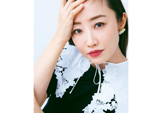 オンライン映えは 光で飛びやすい眉尻をしっかり