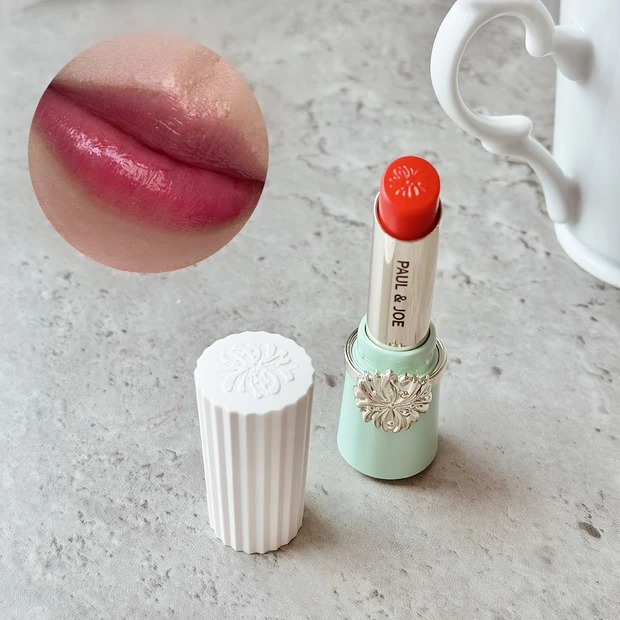 トレンドはバームリップ！ポール&ジョーのリップスティックN104は、異次元の可愛さ。