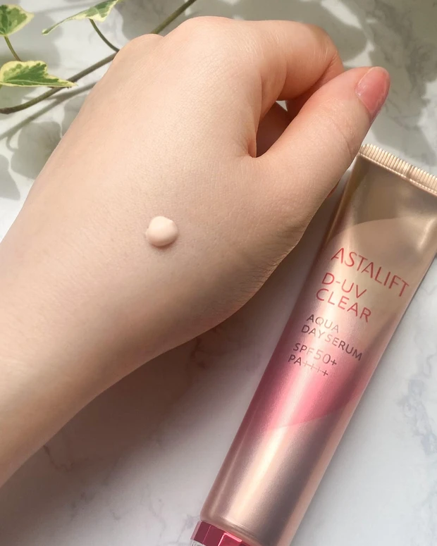 美白派？保湿力派？ASTALIFTのUV下地2種を比べてみました_2_2