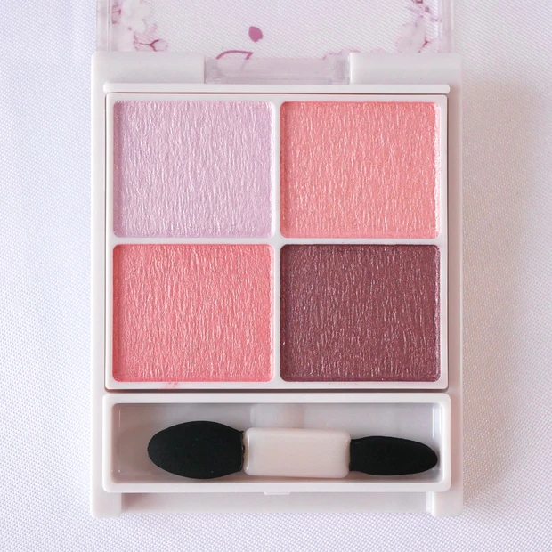 キャンメイク(CANMAKE)シルキースフレアイズ 11 ブロッサムシャワー