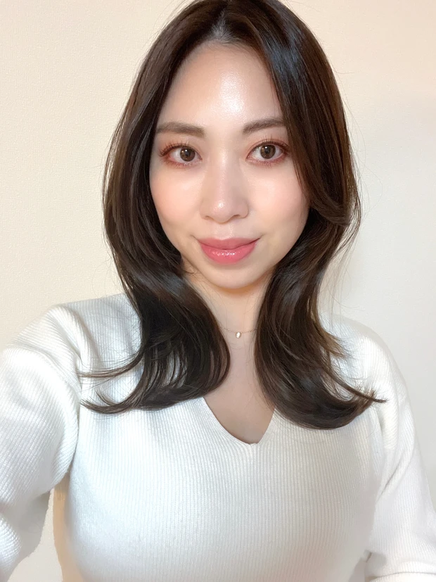 【骨格ストレート大優勝?!】くびれヘアで小顔見えする!話題の『ワンホンヘア』にしてみた_2