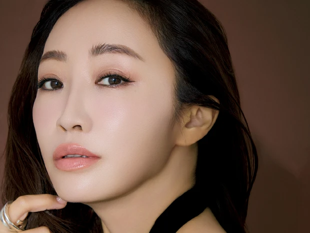 【神崎 恵さん】特別な日に映えるメイク・ヘア・ファッションの組み立て方とは？