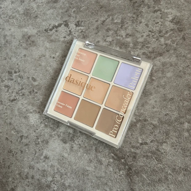 デイジーク プロコンシーラーパレット01