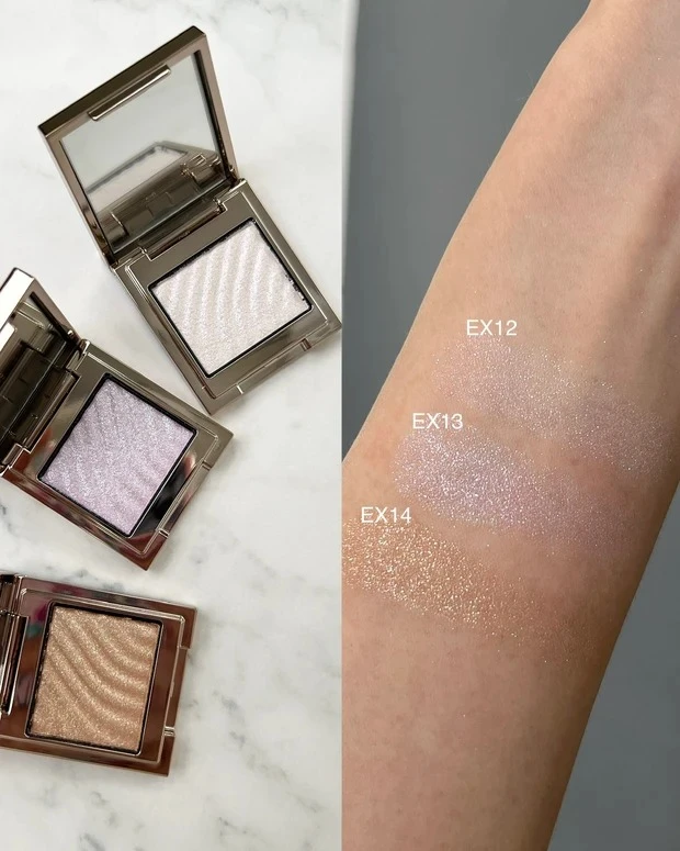 ルナソル アイカラーレーションNをスウォッチ