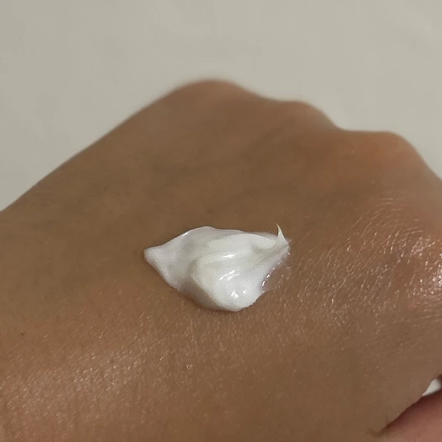 ハウスオブローゼ・ビーハニー越冬クリームを使ってみた！正直レビュー