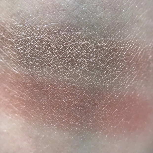 フェイスグロウカラー 01