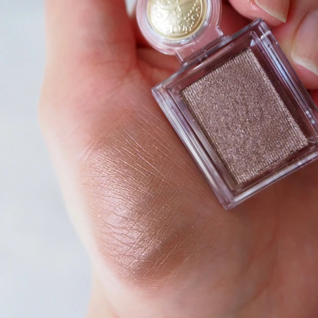 マジョリカマジョルカ(MAJOLICA MAJORCA)シャドーカスタマイズ BR703 コナ