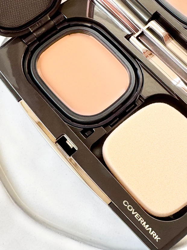 カバーマーク　ファンデ　クリームファンデ　ベースメイク　乾燥肌　デパコス