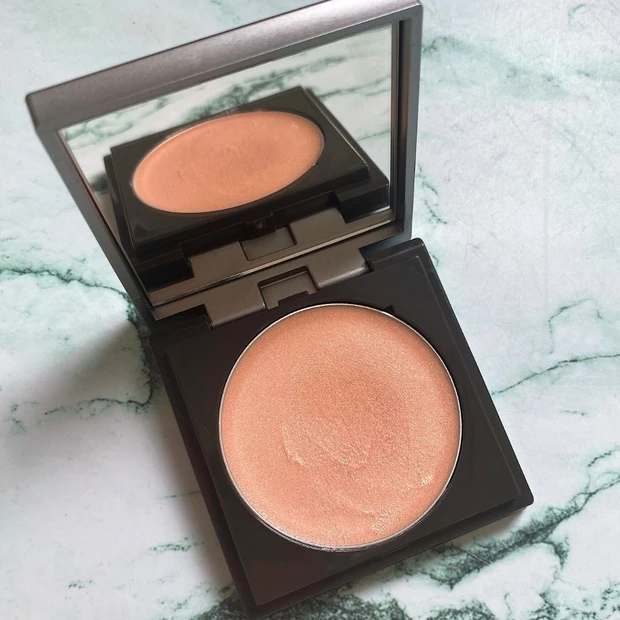 &be グロウハイライター