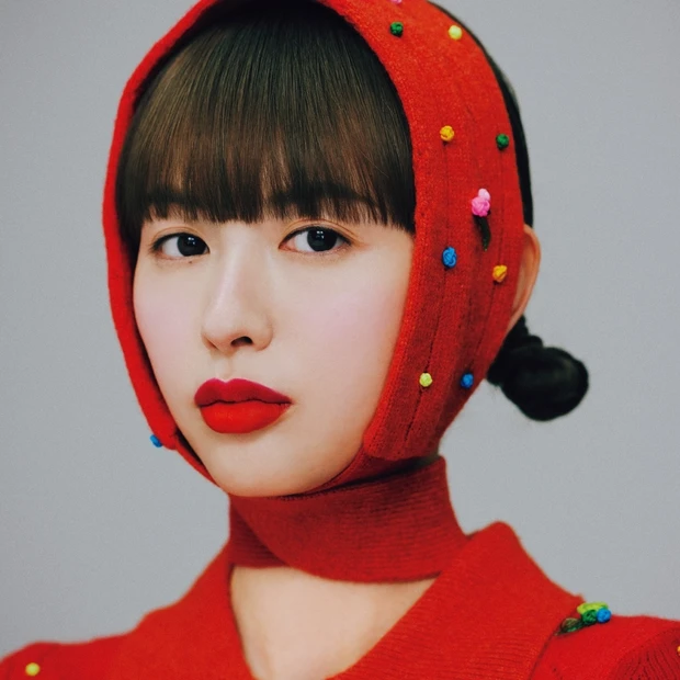 「夫や娘とコスメをシェアするときも」! 鈴木えみの家族が愛用するコスメ8…