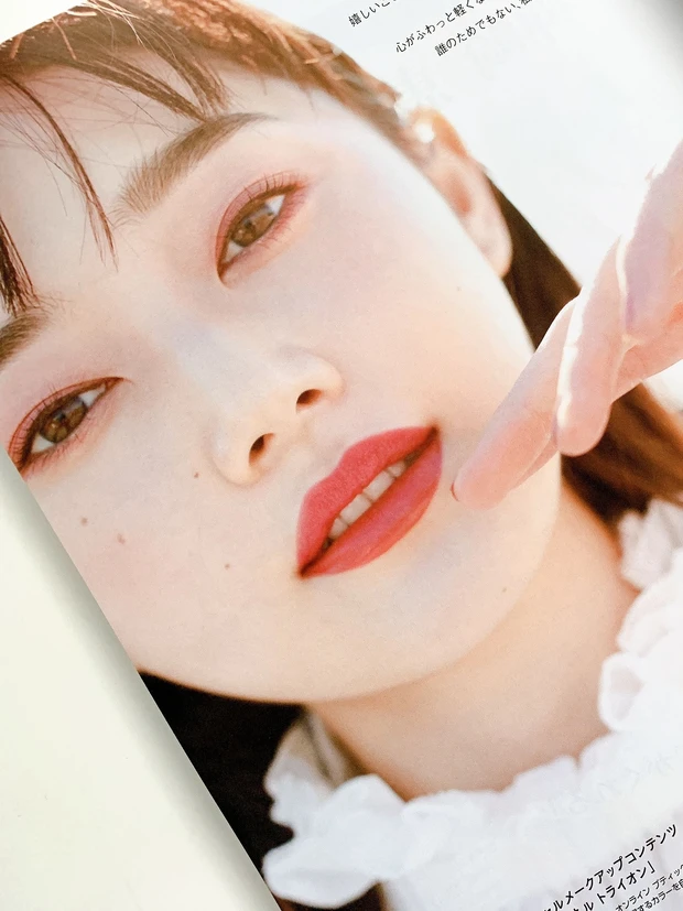 付録超えオバジ化粧水付き♡心も肌も明るくなるMAQUIA5月号発売中！_3_1