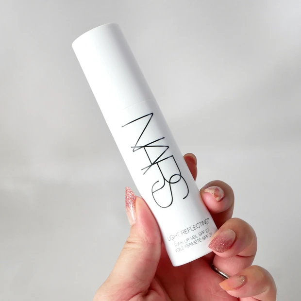 NARS ナーズ 下地 ライトリフレクティングトーンアップヴェール