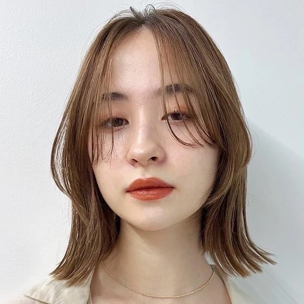 骨格ヘア　骨格ストレート　ショート　ボブ　ヘアスタイル　髪型