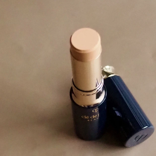 コレクチュールヴィサージュ n