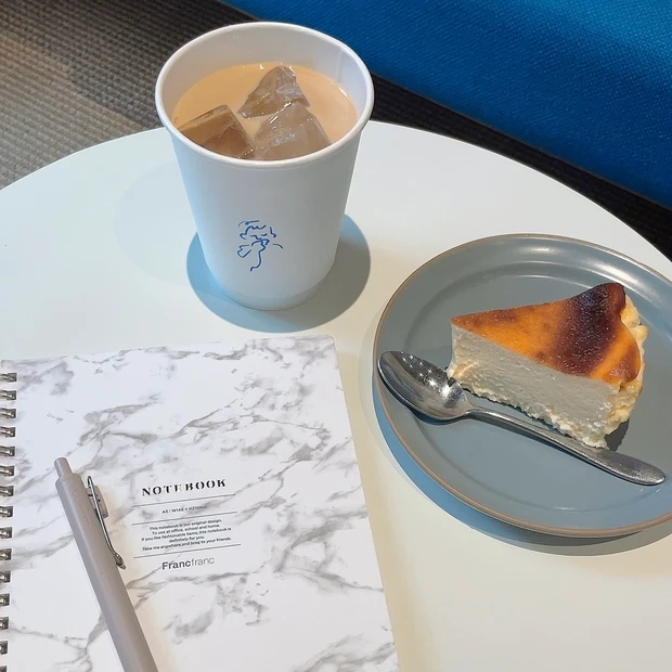 【自己紹介】マキアインフルエンサー２年目の「こみつ」です！コスメ愛たっぷりなブログをたくさん発信していきます！_3_1