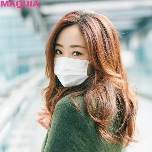 マスク姿で美人度UP！ 「肌映えする一品を厳選」する神崎恵さんのマイルー…