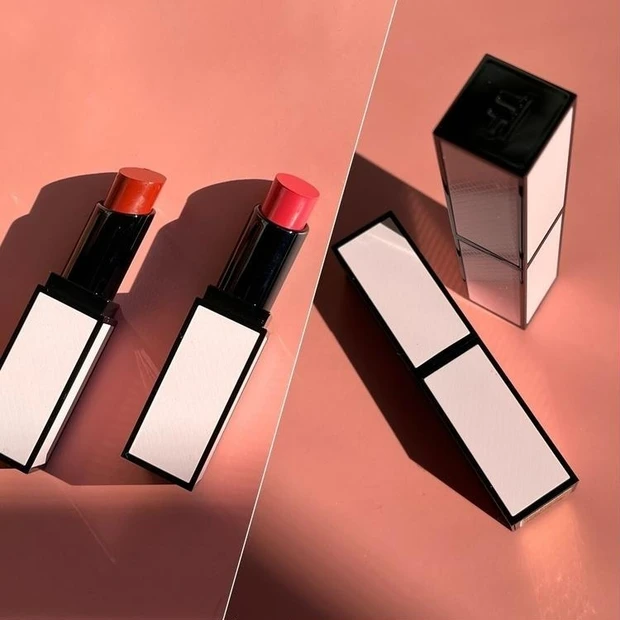 トム フォード ビューティ_リップ カラー サテン マット