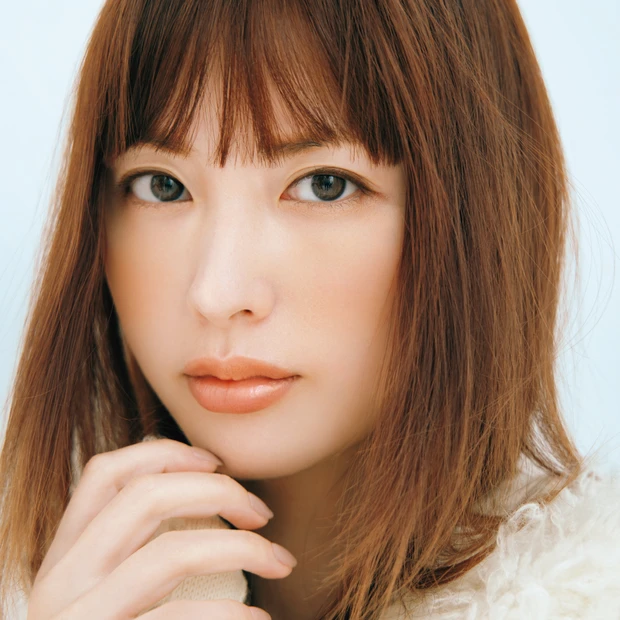 2023年秋は“低体温チーク”が豊作！ 赤みレスなヌーディメイクが気分