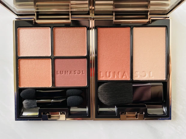 LUNASOLのアイカラーレーション・カラーリンググレイズ