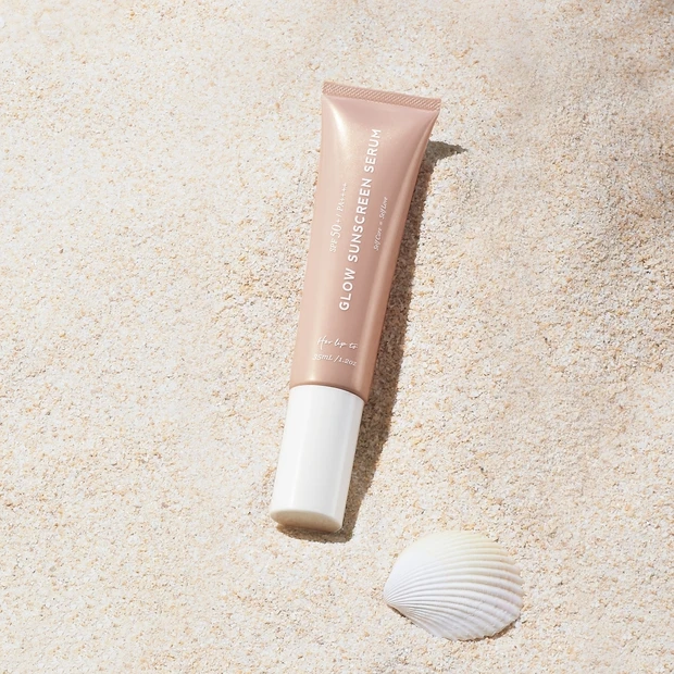 こじはるプロデュースの自信作「UV美容セラム」。MAQUIA6月号の付録…