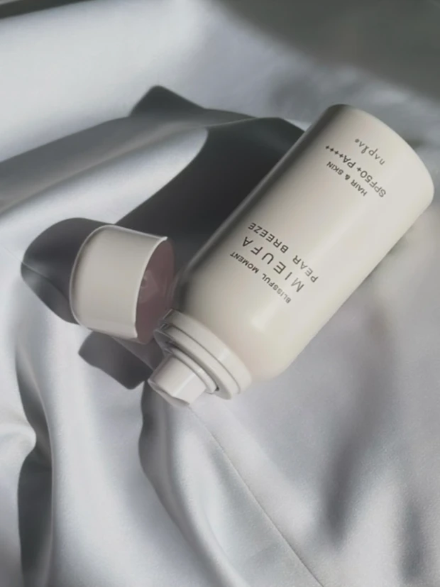 MIEUFA fragrance UV spray （ミーファ フレグランスUVスプレー） ペアブリーズ