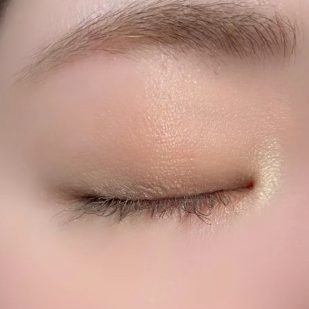 COFFRET D'OR(コフレドール)テ・ドルチェシャドウ EX02 メロンアラモード