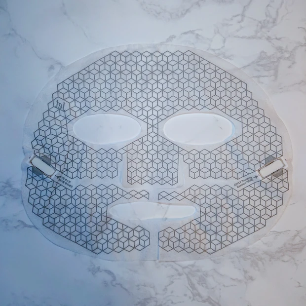 自宅でエステ感覚！？韓国発の微小電流美容マスク_3_1