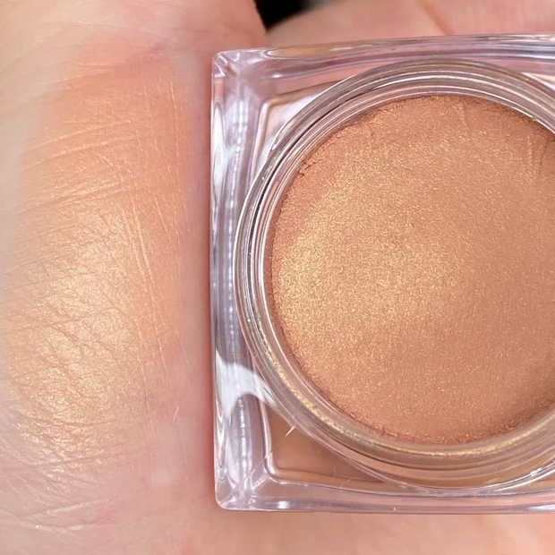 【スウォッチあり】コフレドールの3Dトランスカラー アイ&フェイスで目元に立体感をプラス！_4_1