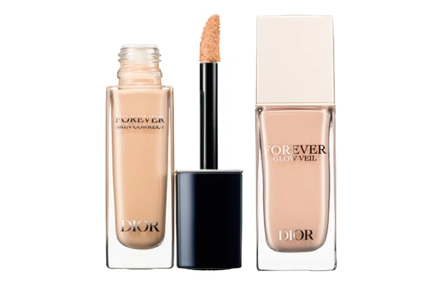 （右から）ディオールスキン フォーエヴァー グロウ ヴェール 30ml ￥7150、同 ディオールスキン フォーエヴァー スキン コレクト コンシーラー 全10色 11ml 各￥5390／パルファン・クリスチャン・ディオール