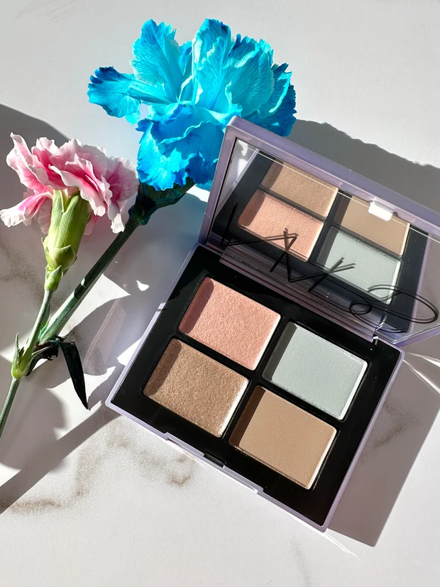 NARSのホリデー♡ひとめぼれしたアイシャドウ∩^ω^∩_1