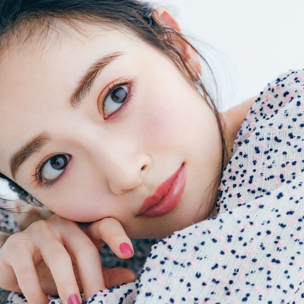 眼差しから春を先取り！ 自由に組み合わせたい、透け色・単色アイシャドウ