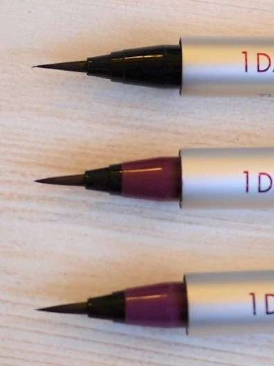 秋冬のマスクメイクの目元に映える！1DAY TATTOOのカラーリキッドアイライナー！_3_2