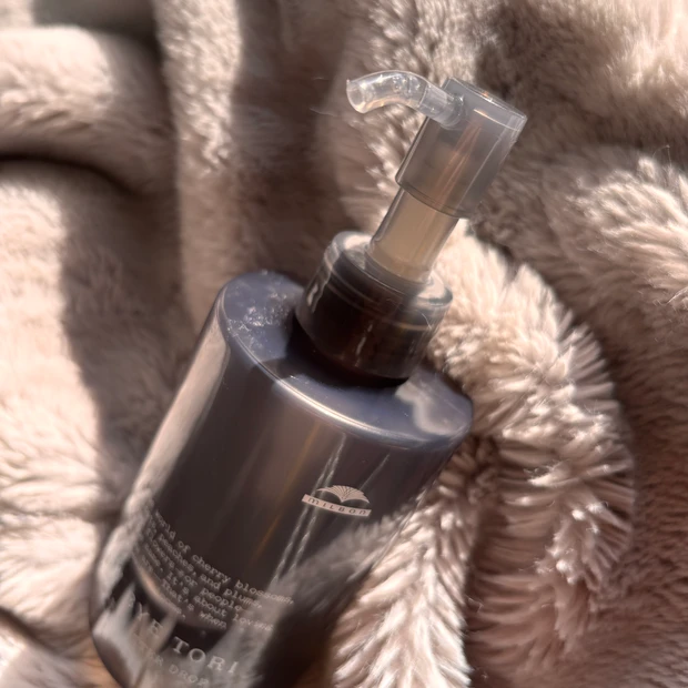 スタイリング抜群♡OW BYE TORI(オーバイトーリ)サテングリッター ドロップ_4