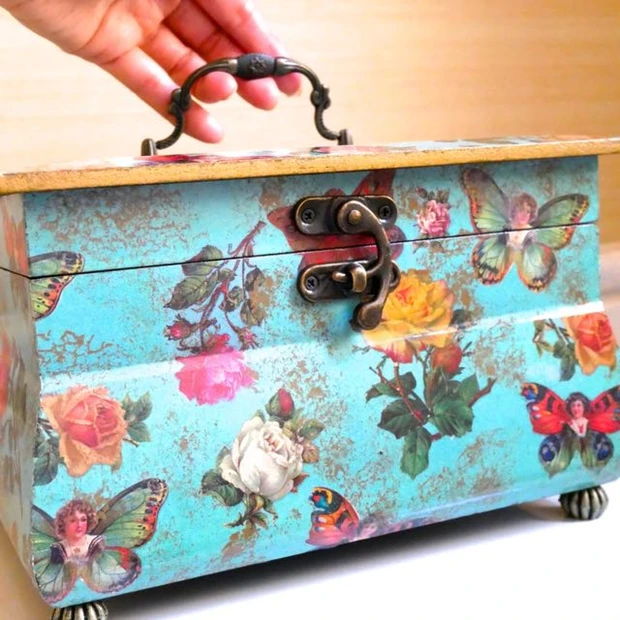 ゴージャス!HACCI限定コフレ 大人のFantasy Box