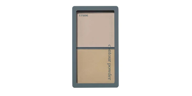 1.キラキラストーンが目を引く、K-POP風アイドルメイク_CHEEK&CONTOUR_エチュード　コントゥアパウダー イルミネイター