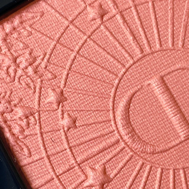 DIORのホリデーが可愛すぎた☆ディオールスキンルージュブラッシュ 556 メイク写真･スウォッチ動画有り【クリスマスコフレ2022】_2_2