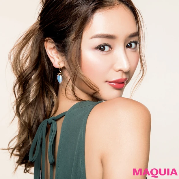 イエベ秋タイプに絶対似合う! 秋リップはグラマラスピンクで華やかさアップ