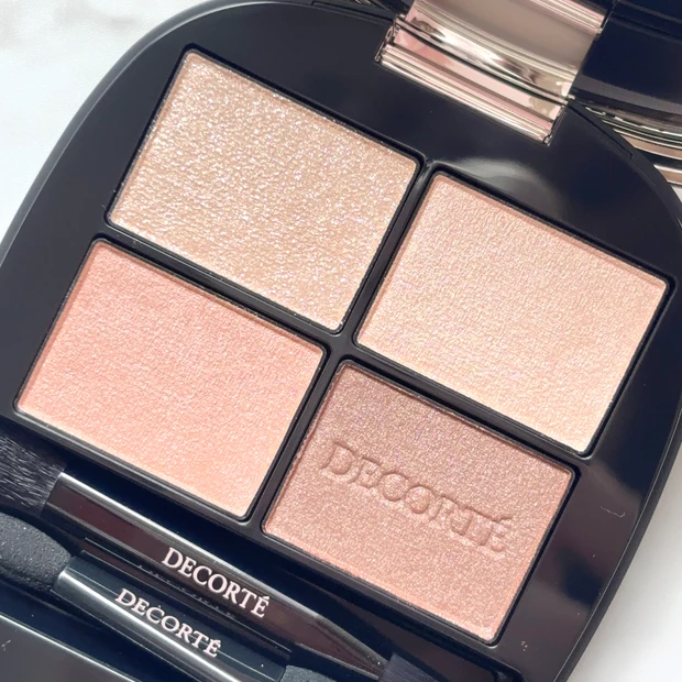 コスメデコルテ　アイシャドウパレット　人気色