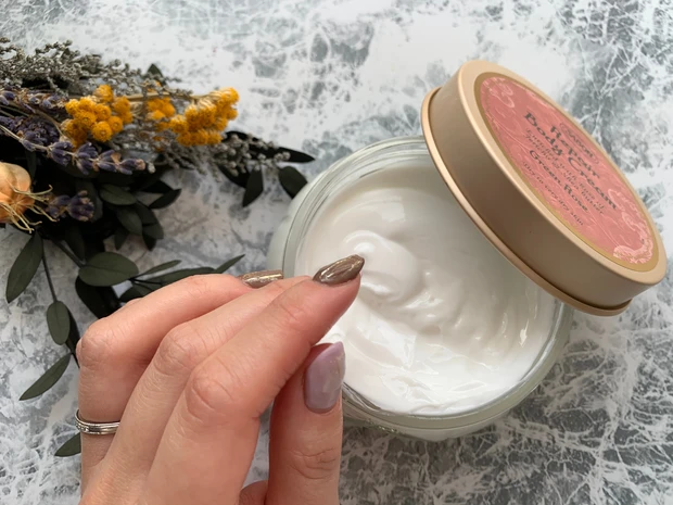 SABON新作★うっとり贅沢ボディクリームでおうち時間を楽しむホリデーを過ごそう☆*:.｡. .｡_8