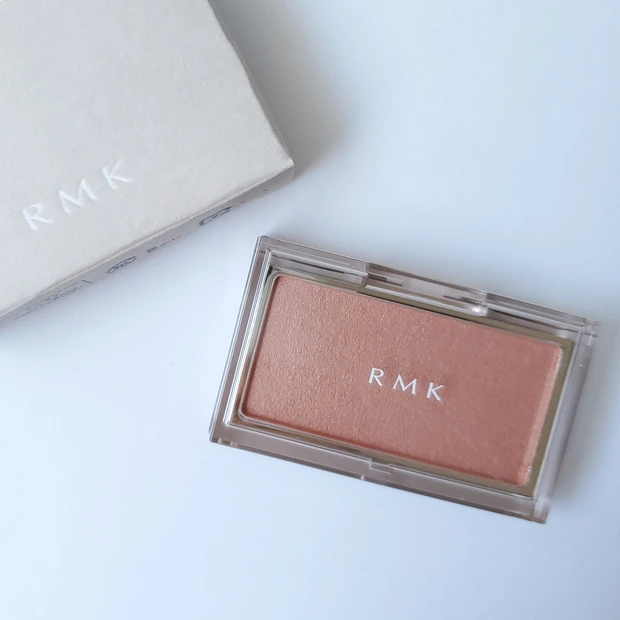 RMK ピュア コンプレクション ブラッシュ 10 サハラ ベージュ